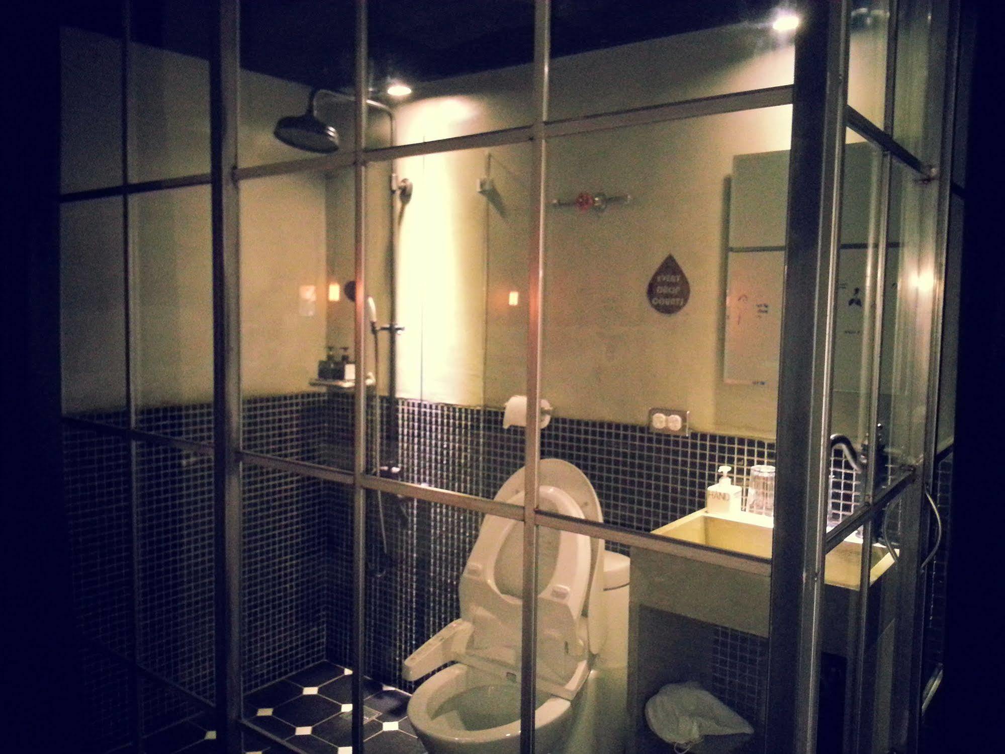 Just Inn 正旅館 北車 Taipei Extérieur photo