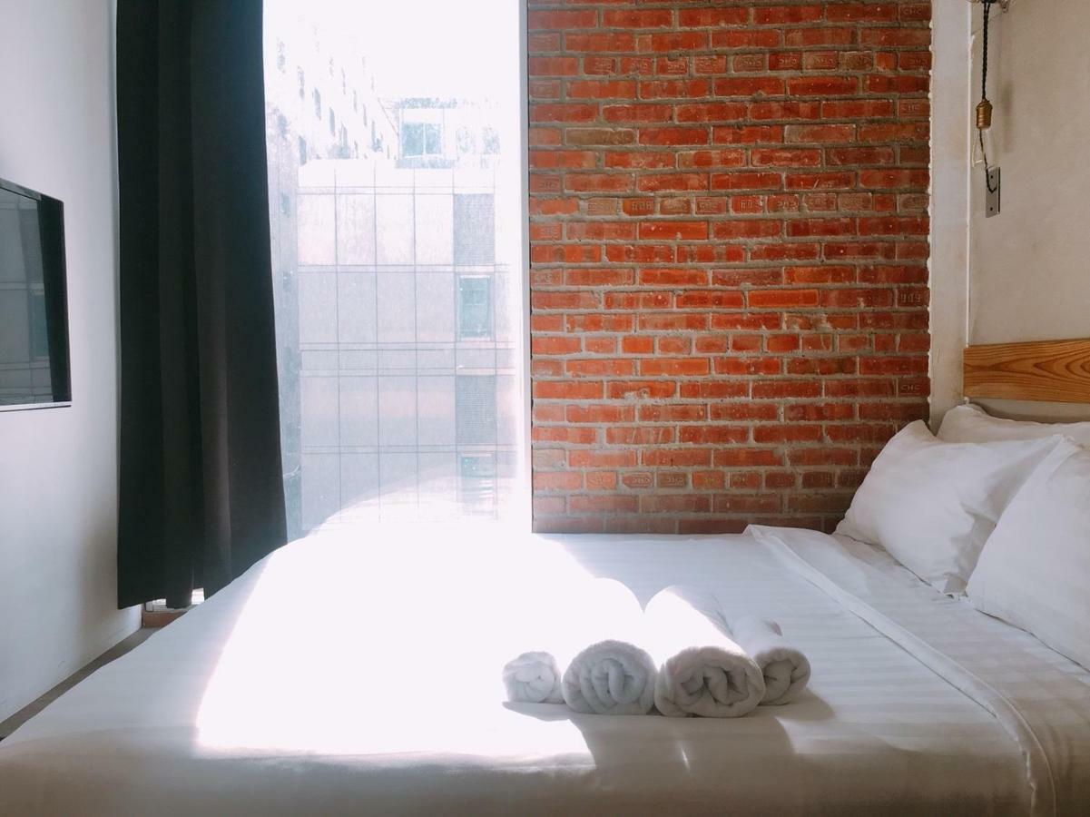 Just Inn 正旅館 北車 Taipei Extérieur photo